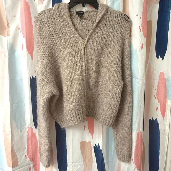 Halogen Tan Fuzzy Wool Blend Zip Front Cropped Sweater Hoodie Size Small - Picture 2 of 14